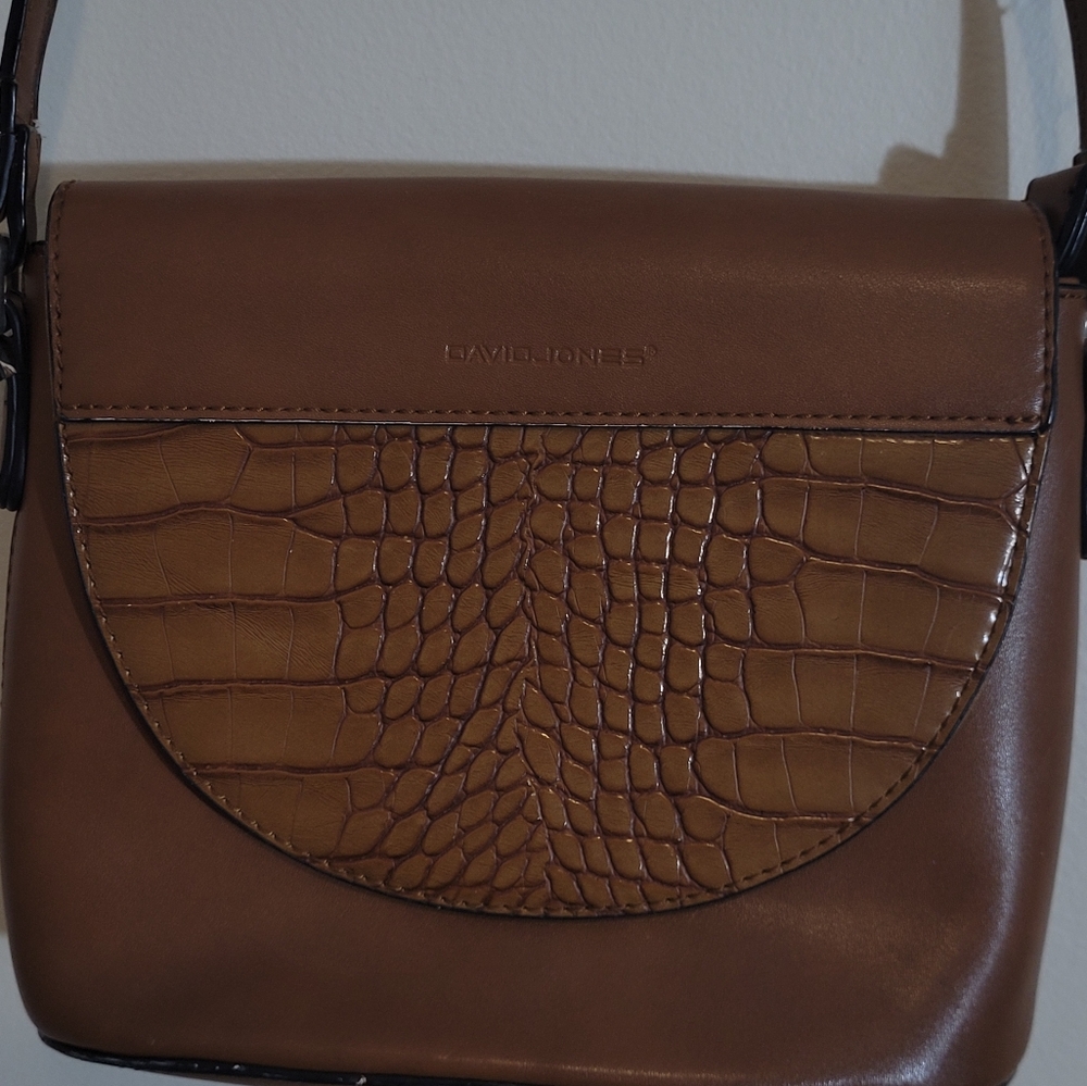 David Jones -- Faux Leather Brown Gator Skin Crossbody Bag